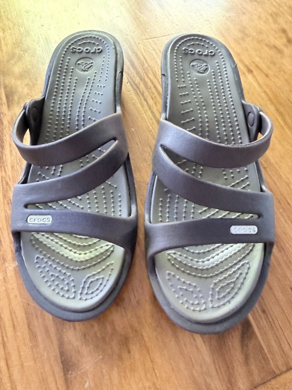 Women's Size 9 Crocs Sandals
